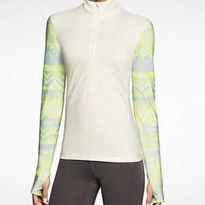 Nike Pro Womens Long Sleeve Hyperwarm 1/2 Zip Thermal Running Pullover S…